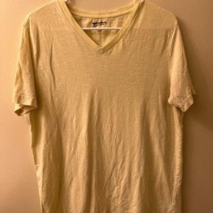 Arizona Men's Yellow Shirt (Medium)